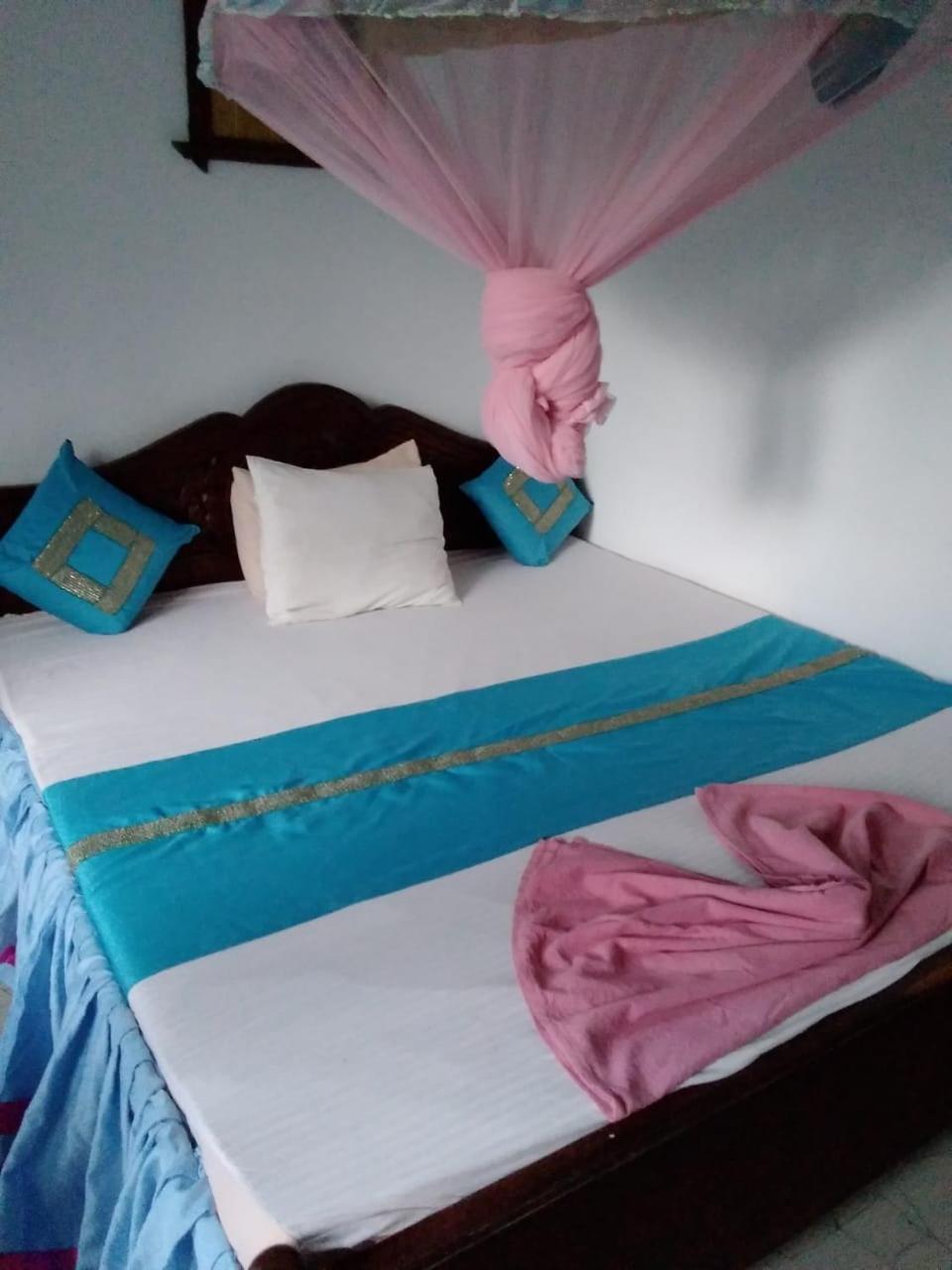 Rock Cascade Tourist Home & Cookery School Polonnaruwa Dış mekan fotoğraf