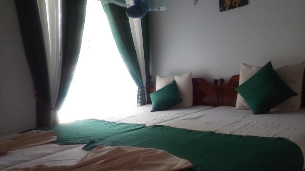 Rock Cascade Tourist Home & Cookery School Polonnaruwa Dış mekan fotoğraf
