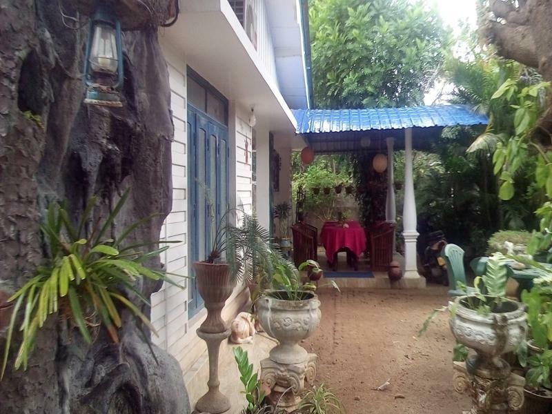 Rock Cascade Tourist Home & Cookery School Polonnaruwa Dış mekan fotoğraf